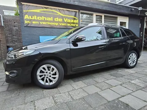 Renault Mégane Estate 1.2 TCe Limited Nw Distr ketting ,onderhoud , airco , navigatie,trekhaak
