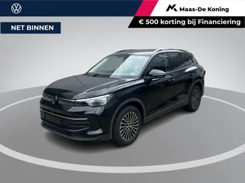 Volkswagen Tiguan 1.5 eTSI 130pk DSG Life Edition · 360 Camera · Inklap. Trekhaak · Apple/Android Ca