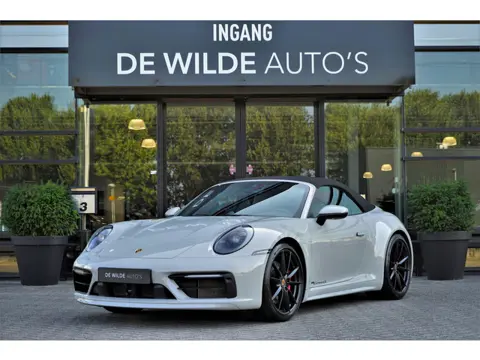 Porsche 911 Cabrio 3.0 Carrera 4S SportDesign Krijt Achterasbesturing Stoelventilatie 18-weg InnoDri