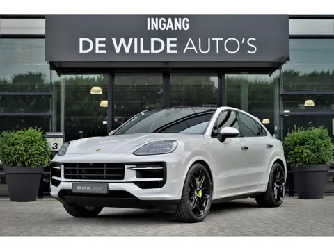 Porsche Cayenne Coupé 3.0 E-Hybrid SportDesign Krijt TV-scherm Achterasbesturing Sportuitlaat Pano H
