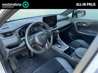 Toyota RAV4 2.5 Hybrid AWD GR SPORT | Navigatie | Trekhaak | CarPlay
