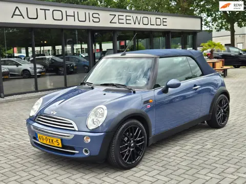 Mini Mini Cabrio 1.6 Cooper LEDER NAVI!
