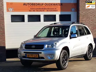 Toyota RAV4 1.8-16V VVT-i Luna