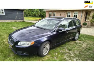 Volvo V70 2.5T Summum 6-speed LPG G3 Donkerblauw Metallic, Beige Leder, Nieuwe Koppeling, Nwe All Se