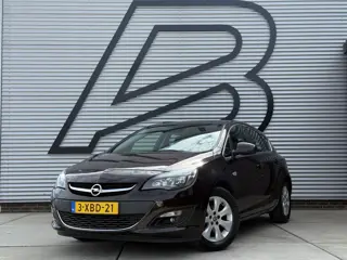 Opel Astra 1.4 Turbo Business + Navi|Clima|Cruise|Trekhaak|PDC|Lm velgen|N.A.P|APK tot 12-2026