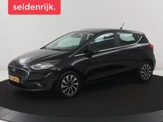 Ford Fiesta 1.0 EcoBoost Hybrid Titanium | Cruise control | Park assist | Climate control | Navigati