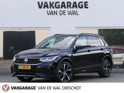 Volkswagen Tiguan 1.4 TSI eHybrid R-Line Business+ | Leder | Panoramadak | Memory | Trekhaak | Head-