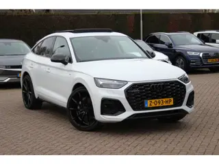 Audi Q5 Sportback 55 TFSI e S edition Competition / Trekhaak / Panoramadak / 360Camera / Head-up / L