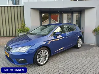 SEAT Leon 1.5 TSI Style Business Intense | Airco | Navigatie | Cruise controle | Trekhaak |
