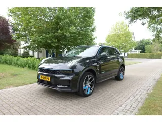 Lynk & Co 01 1.5 | 360° Camera | ACC | Panorama dak | Stoelverwarming |
