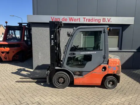 Toyota 02-8FDF25 Triplo 500 Freelift / Sideshift / Vorkversteller Diesel 2014