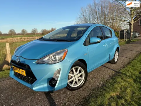 Toyota PRIUS C / YARIS / AQUA HYBRID 2015