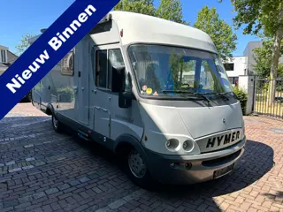 Hymer B 614 2.8 JTD Levelsysteem Airco Grote Garage Trekhaak
