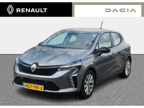 Renault Clio 1.6 E-Tech Full Hybrid 145 evolution - Navi