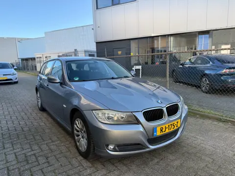 BMW 3-serie Touring 320i 125KW Business Line (bj 2009) Facelift/Climate control/Cruise Control