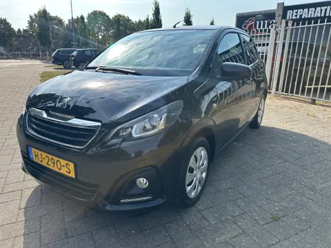 Peugeot 108 1.0 e-VTi Blue Lease