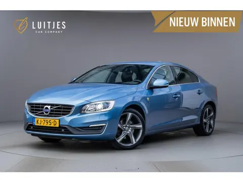 Volvo S60 1.5 T3 AUT6 Summum Afn.trekhaak|Stoelmemo|Climate|Stoelverw.|18''R-Design
