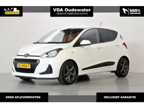 Hyundai i10 1.0i Comfort Navi/Carplay/Android PDC 15" Privacyglass