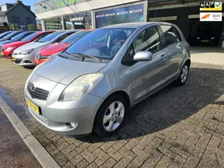 Toyota Yaris 1.3 VVTi Luna MMT | AUTOMAAT | 2E EIGENAAR | 12MND GARANTIE | CLIMA | LMV | NW APK |