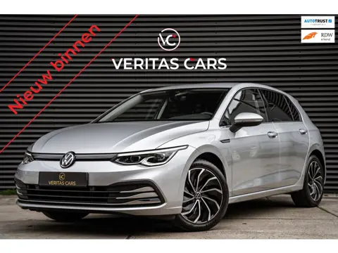 Volkswagen GOLF 1.5 eTSI Style 150PK|BTW|ACC|Lane assist|Led|Navi|CarPlay|Sfeerverlichting e.o.
