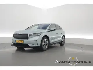 Škoda Enyaq iV 60 | RIJKLAAR!! | Warmtepomp | Adapt. Cruise | Trekhaak | Stoel- Stuurverw. | Memory 