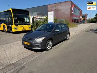 Hyundai I30 1.6i i-Motion Business, Apk, Nap, Goed rijdend, Inruil mogelijk.