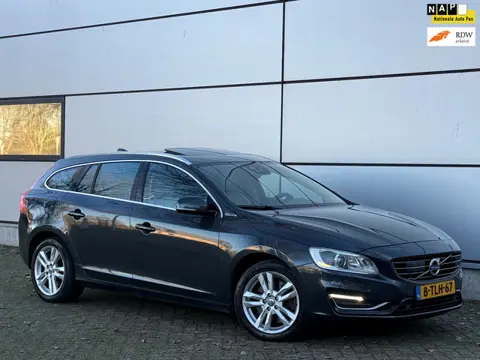 Volvo V60 2.4 D6 AWD Plug-In Hybrid 2e Eignr |Automaat |Open Dak |Memory |4x Stoelverw|Stuurverw|Lee