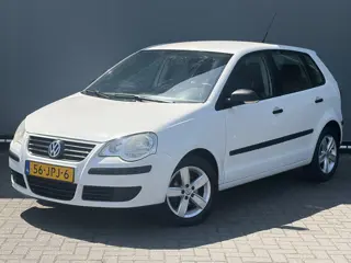 Volkswagen Polo BJR 2009 1.4 TDI 70 PK Trendline 96 DKM! NAP! | CV | LMV | 5-DEURS | RADIO-CD
