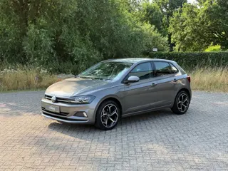 Volkswagen Polo 1.0 TSI Highline 17 INCH I CARPLAY I PDC I DEALER ONDH I 1E EIG