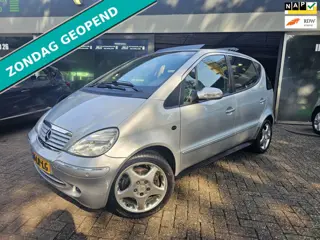 Mercedes-Benz A-klasse 190 Elegance Lang | 3/6 OF 12 MND GARANTIE | AUTOMAAT | AIRCO | PANO DAK | CR