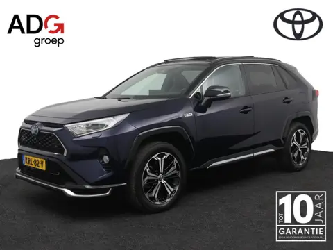 Toyota RAV4 2.5 Plug-in Hybrid AWD Bi-Tone Plus | Electrisch panoramadak | Trekhaak | 1500 kg trekge