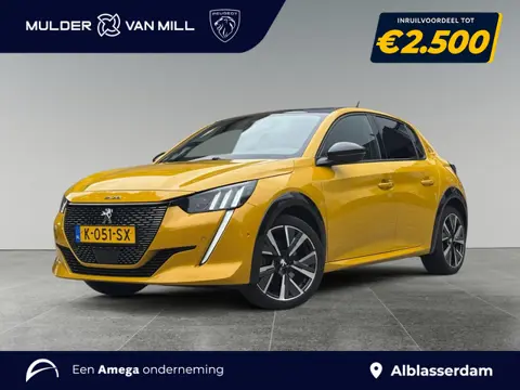 Peugeot 208 GT 1.2 Turbo 100pk | PANODAK | DODEHOEKBEW. | KEYLESS ENTRY | NAVI | CAMERA | DRAADLOZE 