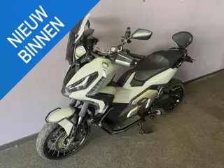 Honda NC 750 X-ADV X ADV 750 Akrapovic X-ADV A2