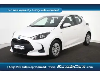 Toyota Yaris 1.5 Hybrid Active *Navigatie*Trekhaak*Camera*DAB*