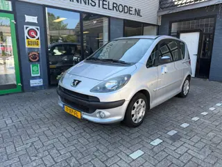 Peugeot 1007 1.6-16V Sporty Automaat