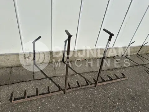 1 x  uitzetvork /pottenvork voor 12 x 13 cm