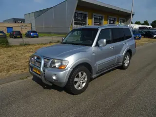 Mitsubishi Pajero 3.2 Di-D GLX LB Panel Van