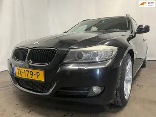 BMW 3-serie Touring 320i -