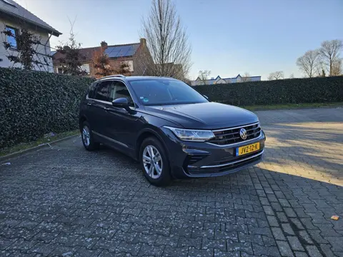Volkswagen TIGUAN 1.4 TSI eHybrid R-Line Business+
