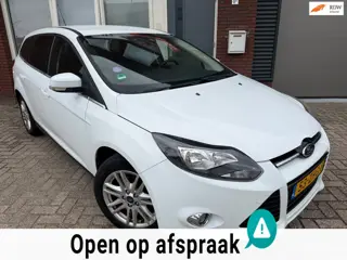 Ford Focus Wagon 1.0 EcoBoost Titanium / Navi / PDC / Clima / Cruise / NAP