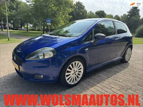 Fiat Grande Punto 1.4-16V Edizione Lusso