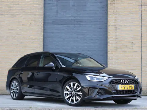 Audi A4 Avant 40 TFSI S edition Competition S line | Haak | Sfeerverlichting | Black Optic | Org. NL