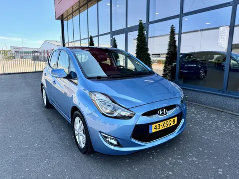 Hyundai ix20 1.4i i-Vision ECC CRUISE PANODAK (bj 2012)