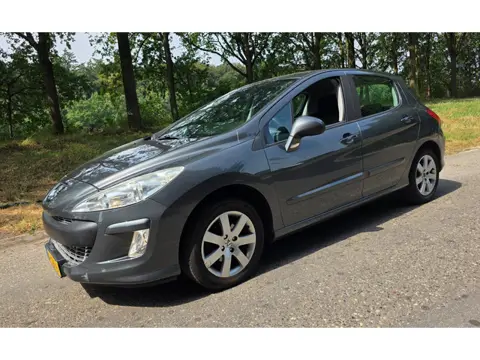 Peugeot 308 1.6 VTi - Automaat - VERBRUIKT KOELVLOEISTOF