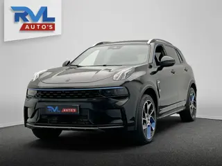 Lynk & Co 01 1.5 261PK Plug-in Hybrid *Zwarte Hemel* 360° Camera Pano/dak Apple/Carplay Adaptive/Cru