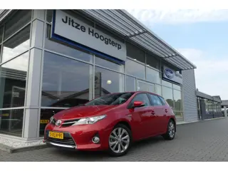 Toyota Auris 1.8 Hybrid Executive AFN. TREKHAAK, STOELVERWARMING, CRUISE, CLIMA, NAVI, CAMERA, PDC V