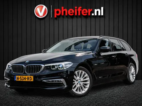 BMW 5 Serie Touring 520d High Executive Luxury line Lederen int./ Camera/ Sfeerverlichting/ Stuur+st