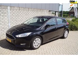 Ford Focus 1.0 Lease Edition 5 Deurs Airco Navi Cruise Apple Carplay PDC 4x Elektrisch Ramen ENZ NL 