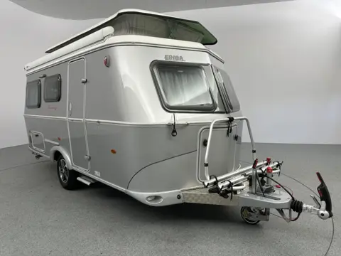Eriba Touring Troll 535 GT Cassetteluifel Voortent