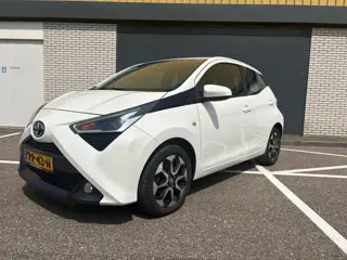 Toyota Aygo 1.0 VVT-i x-fun | Carplay | Airco | Camera |Velgen